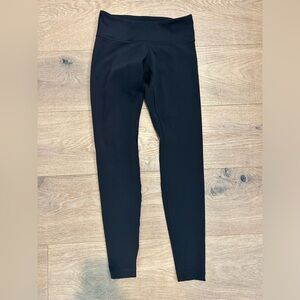 Low rise lululemon leggings